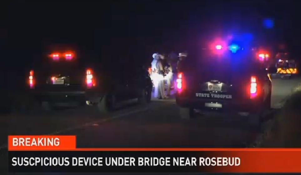 Image: Police find ‘extremely dangerous’ explosive device under Texas bridge