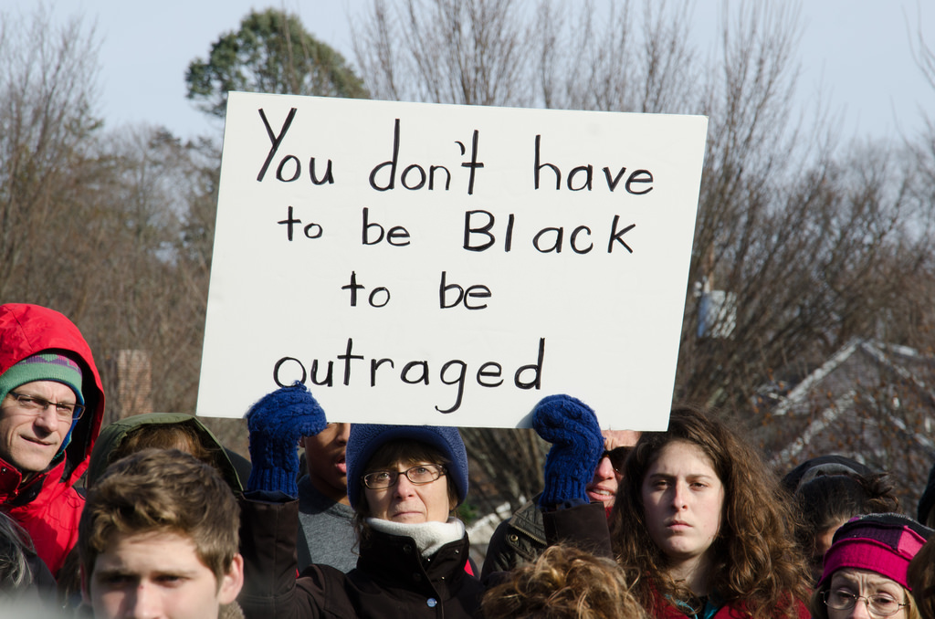 Image: White Lives Matter met with clashing protesters in Austin